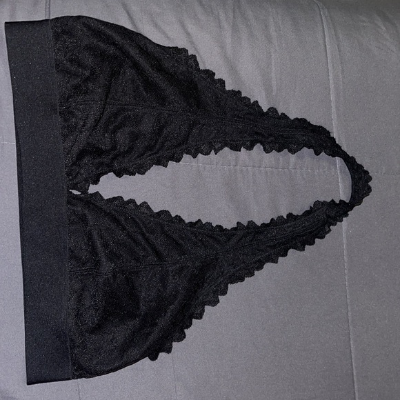 PINK Bralettes - Picture 4 of 7